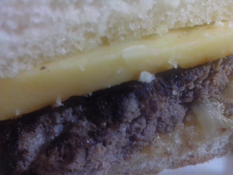 cheeseburger-bukidnon-del-monte-golf-clubhouse
