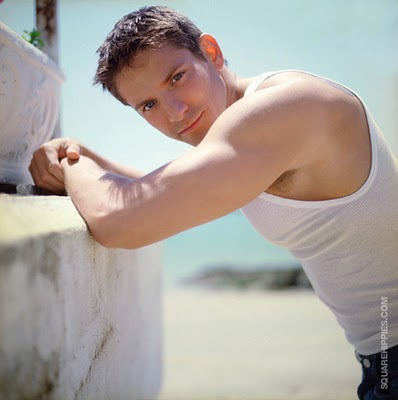 Jeff Timmons of 98 Degrees invites you all to the biggest concert on February 2012