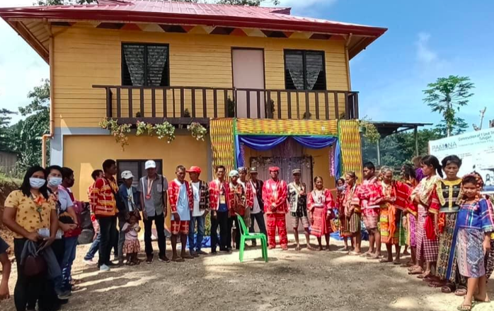 LOOK: Matigsalug – Manobo tribes get new tribal hall in Kitaotao