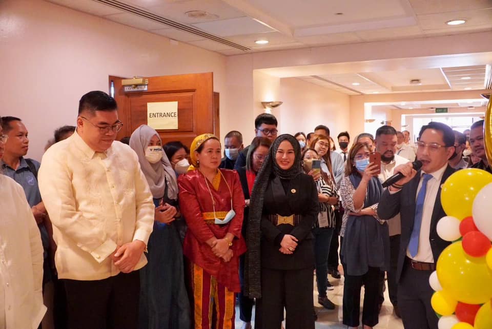 muslim-prayer-room-in-congress-of-the-philippines